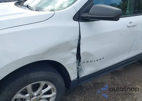 2018 Chevrolet Equinox Ls z USA, uszkodzony, nr VIN 2GNAXREV7J6320182